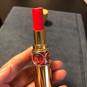 Yves Saint Laurent Rouge Volupté Shine